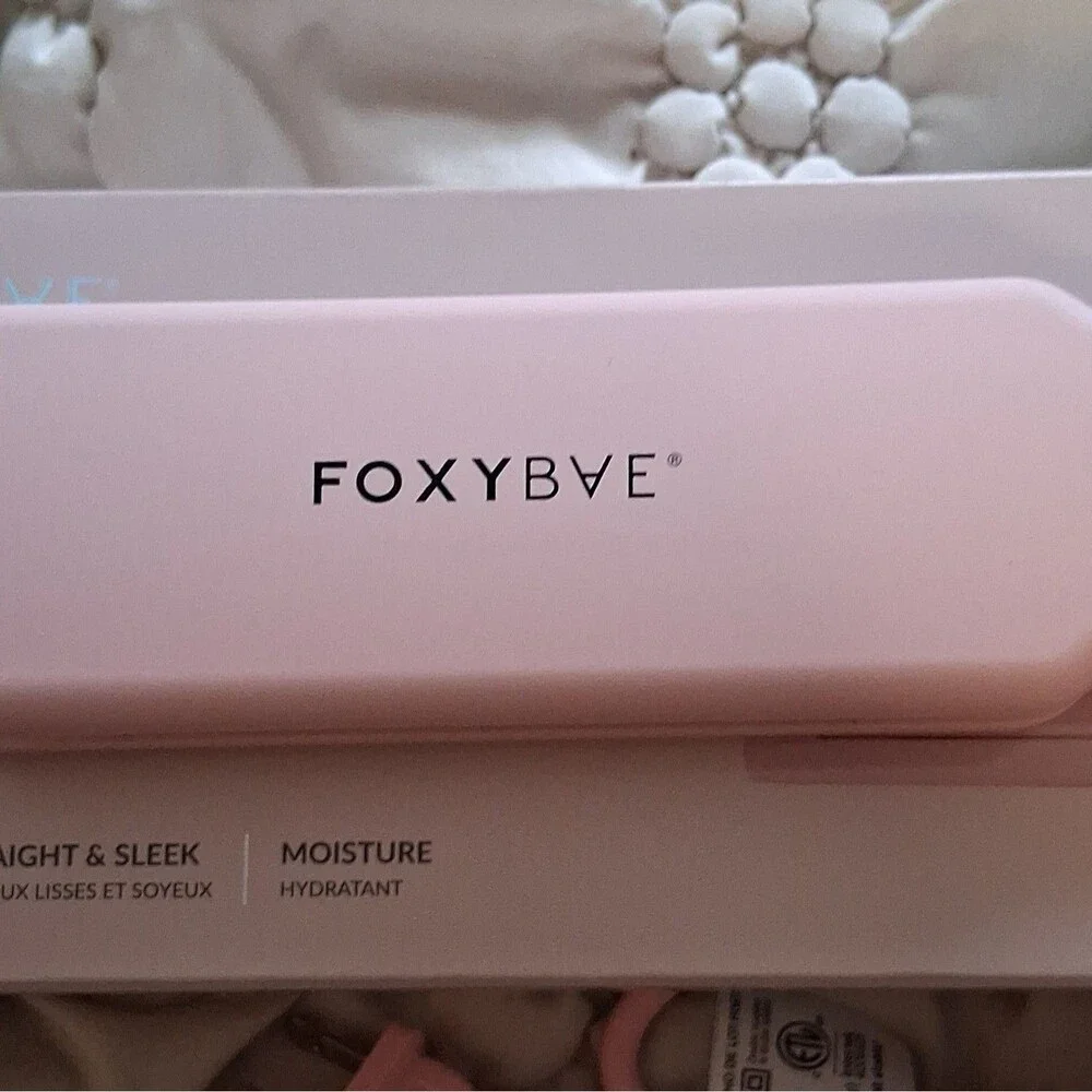 foxy bae foxybae sleek